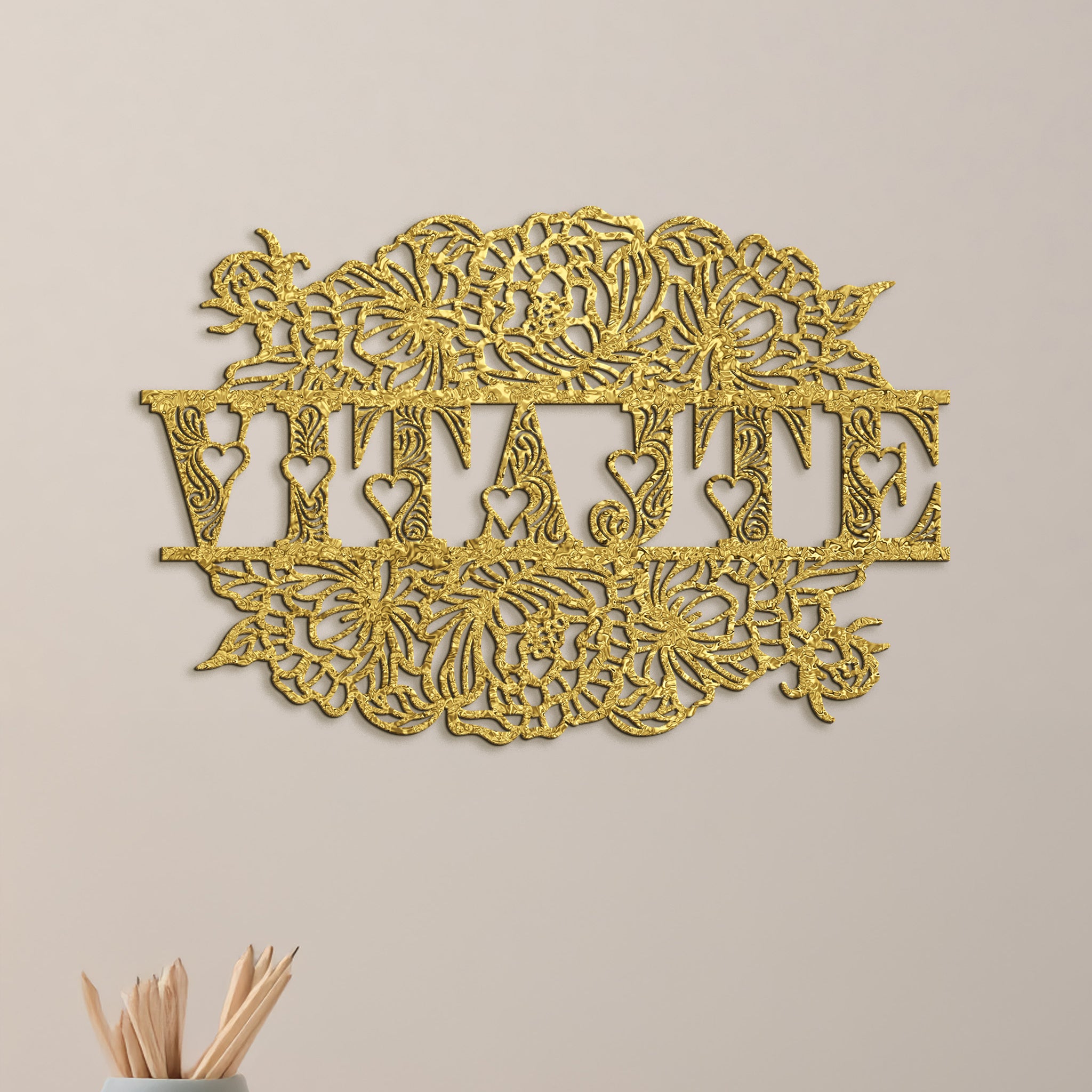 Drevený nápis VITAJTE